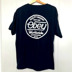 Obey. Large. Front pocket. Soft!